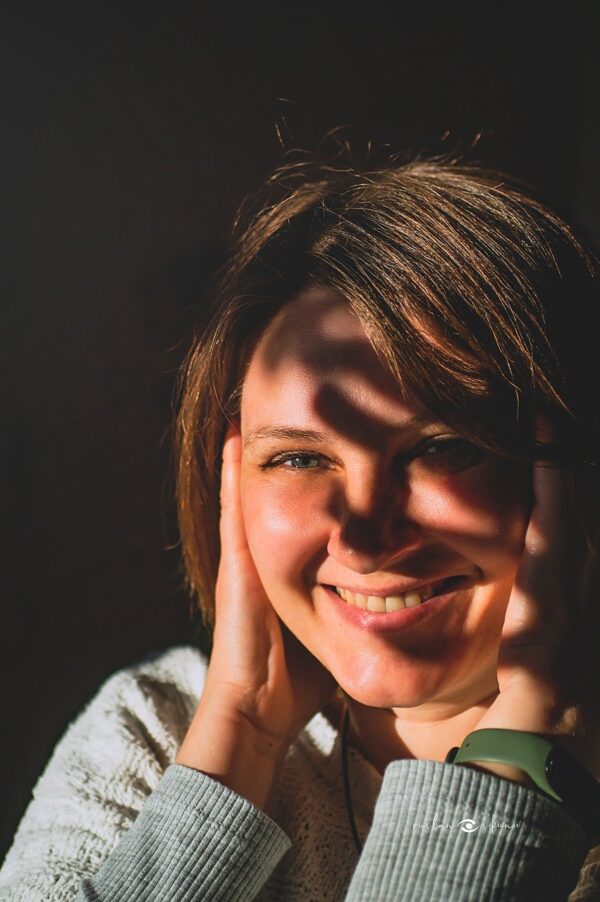 young woman, joy, happy, smile